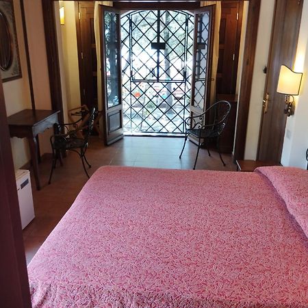 Illicini Stabilimento Balneare E Albergo Маратеа Екстер'єр фото